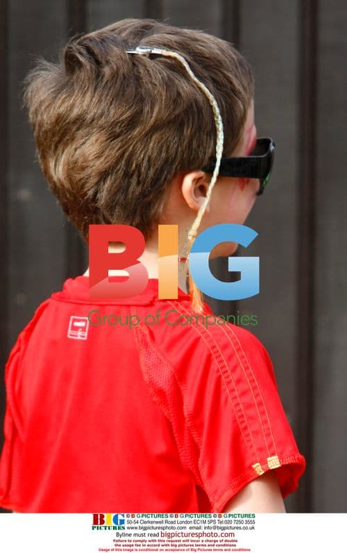 Jade Goody's friends and family at home