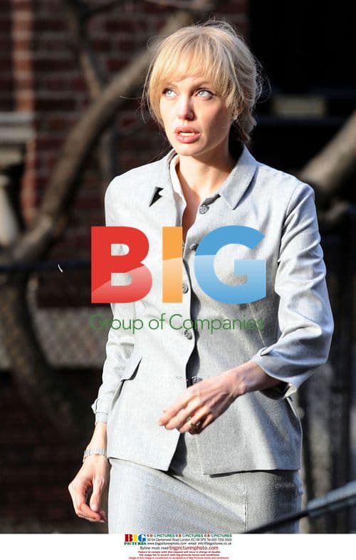 Angelina Jolie on set of 'Salt'