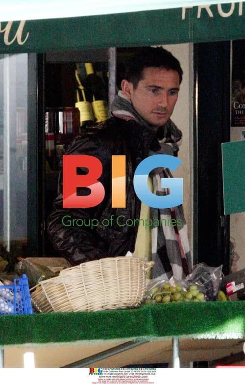 Frank Lampard shopping with kids