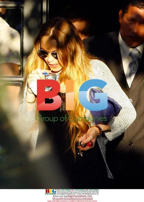 Lindsay Lohan at Andy Lacompte Salon