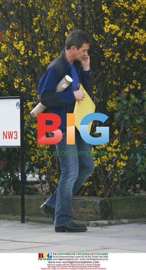 Matthew Wright visits post office