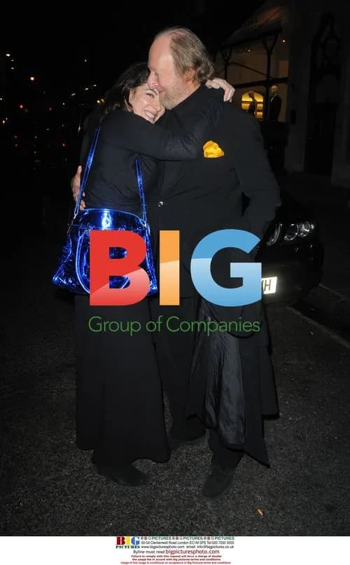 Nigella Lawson and father outside restaurant