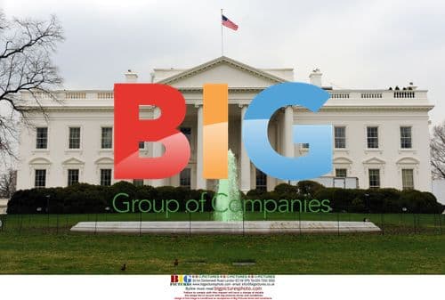 White House fountain runs green for St. Patrick's Day