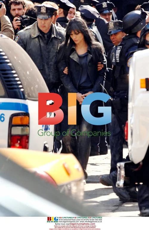 Angelina Jolie films 'Salt' in NYC