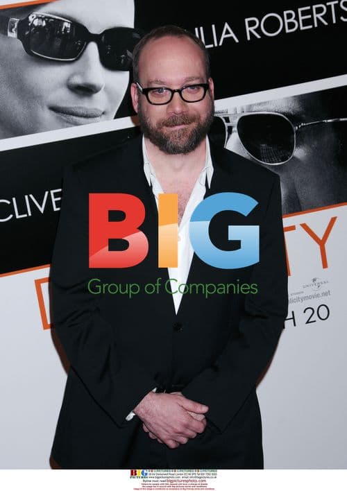 Paul Giamatti attends 'Duplicity' premiere