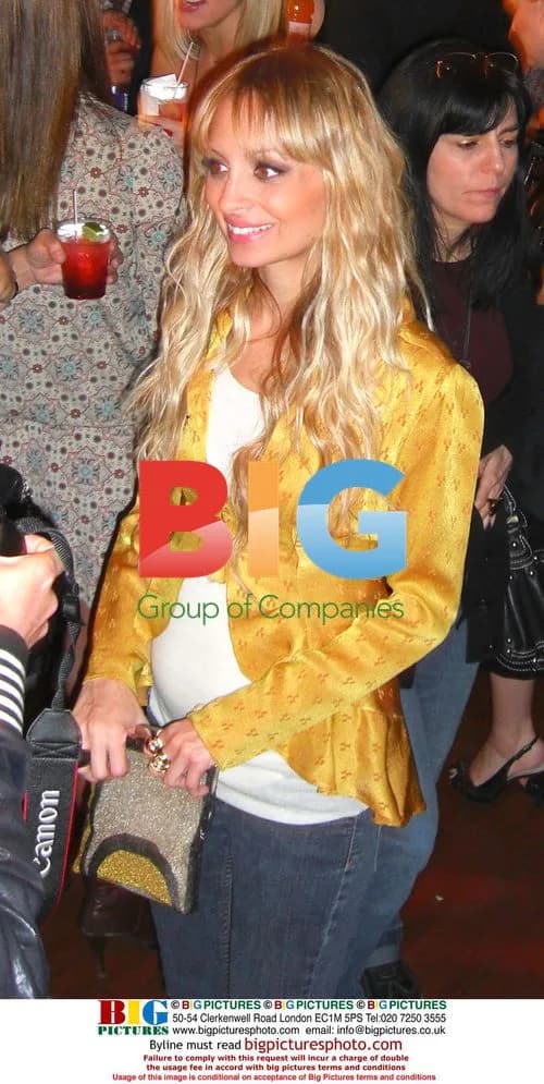 Nicole Richie at Clothing Store Opening