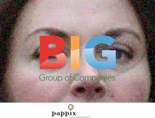 Carole Caplin Out Shopping for Christmas