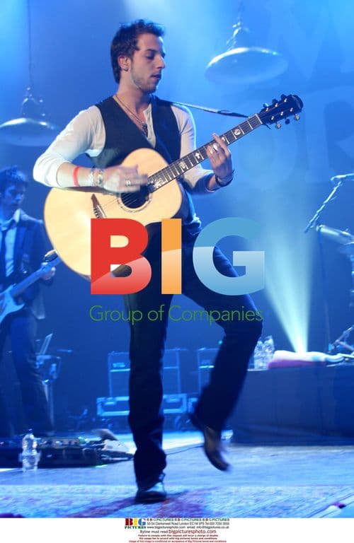 James Morrison Performs at Manchester Apollo