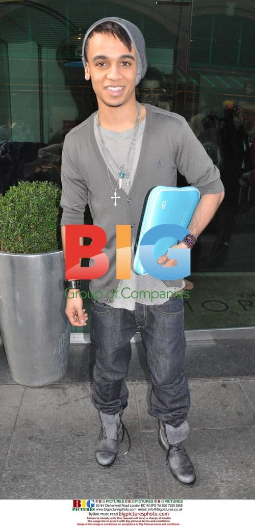 X Factor Live Tour Stars Depart Dublin Cafe