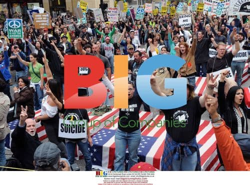 Anti-war protest in Hollywood, LA