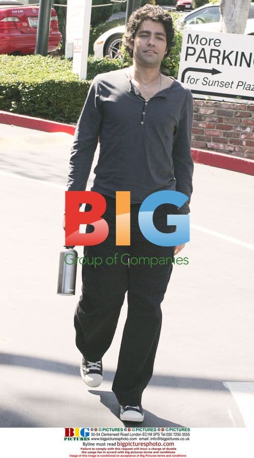 Adrian Grenier Leaving Club Med