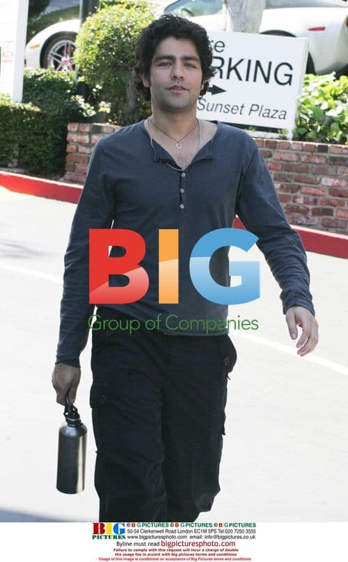 Adrian Grenier Leaving Club Med