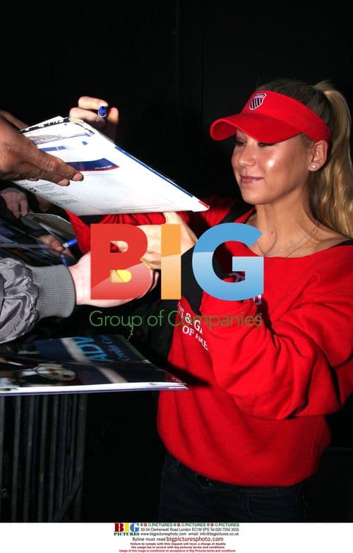 Anna Kournikova Leaves Good Morning America