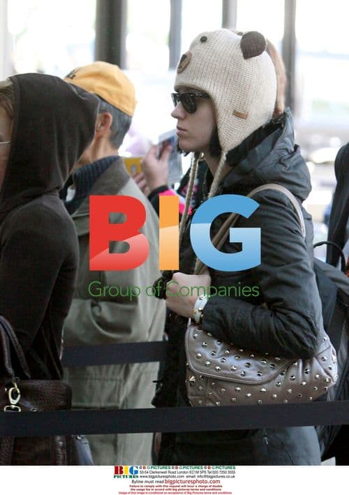 Katy Perry Casual at LAX