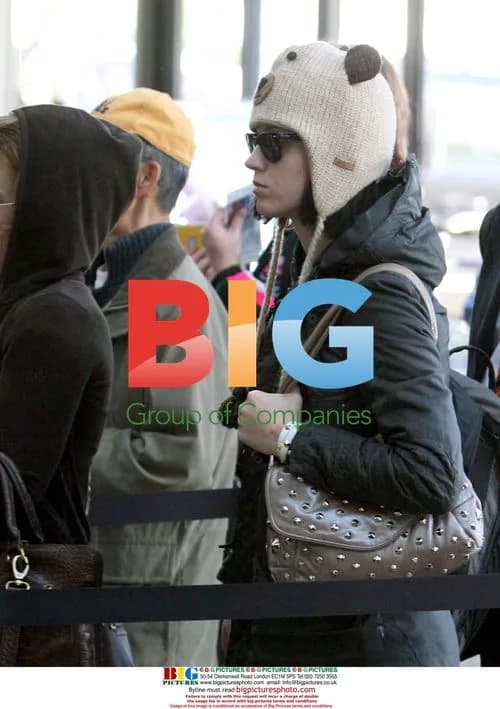 Katy Perry Casual at LAX