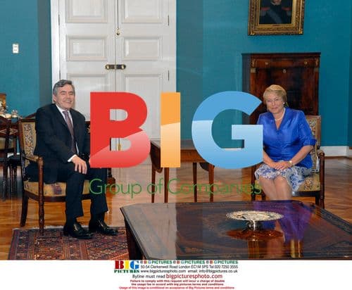 Gordon Brown meets Michelle Bachelet in Chile