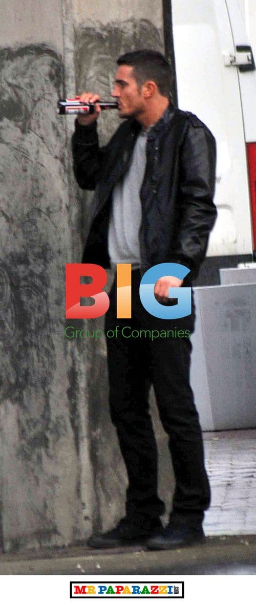 Stefanie Wilson and Matt Milburn spotted in Glasgow alley