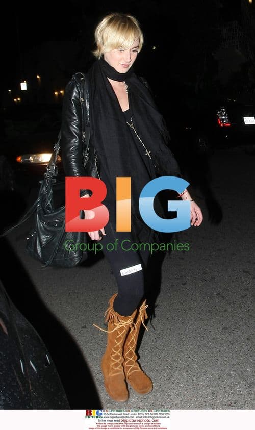 Kimberly Stewart visits Kabbalah