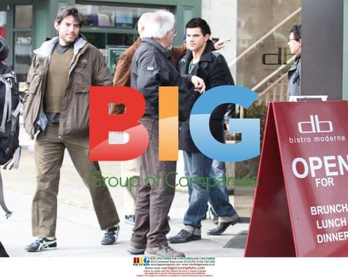 Twilight New Moon Wolf Cast Lunch