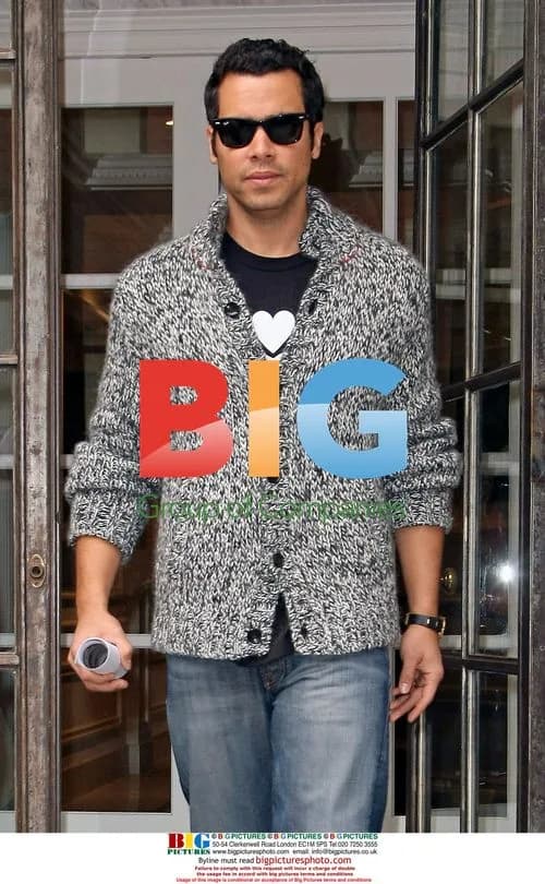 Jessica Alba and Husband Apartment Hunting