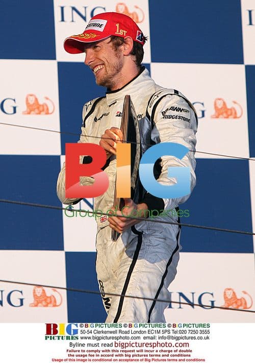 Jenson Button wins Australian F1 GP