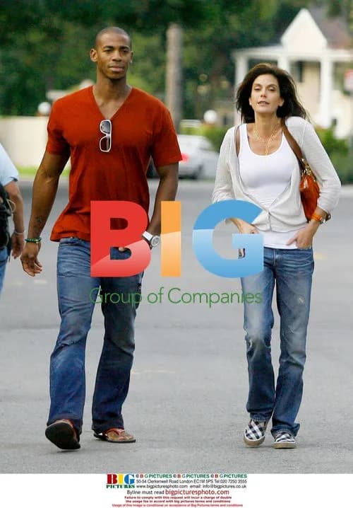 Terri Hatcher and Mehcad Brooks