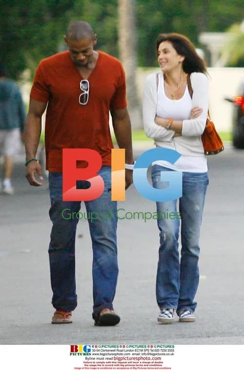 Terri Hatcher & Mehcad Brooks Grab Ice Cream
