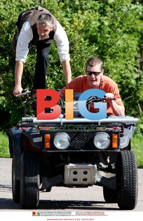 Cat Deeley and Gary Lineker Film Walkers Advert
