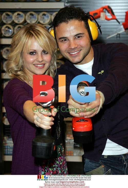 Tina O'Brien and Ryan Thomas at Clas Ohlson Opening