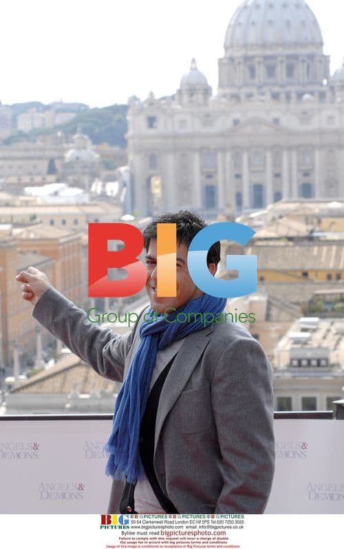 Pierfrancesco Favino at Angels and Demons photocall