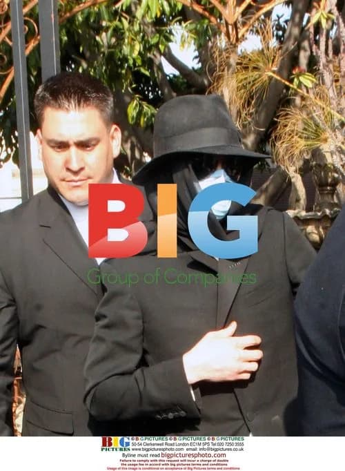 Michael Jackson Goes Antique Shopping