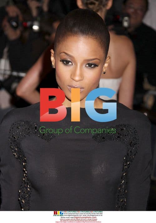 CIARA at Costume Institute Gala 2009