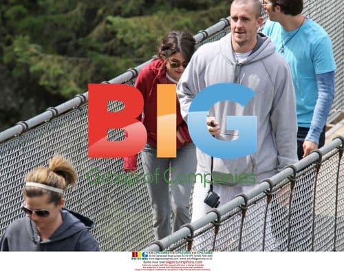 Selena Gomez and her family visit Capilano Suspension Bridge