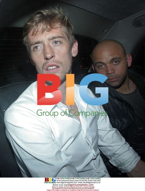 Peter Crouch out at club Vendome