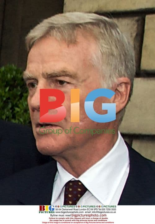 Max Mosley at FIA HQ after confidence vote