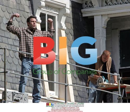 Ben Affleck and Kevin Costner on 'The Company Men' set