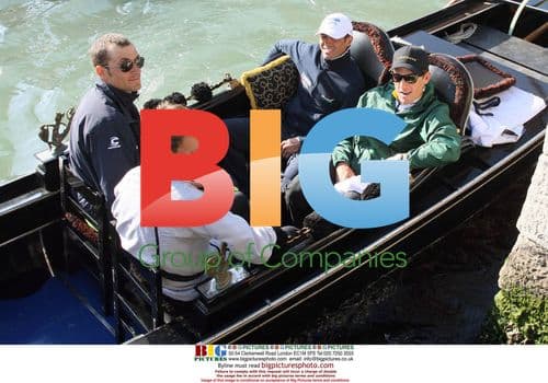 Lance Armstrong takes gondola ride in Venice