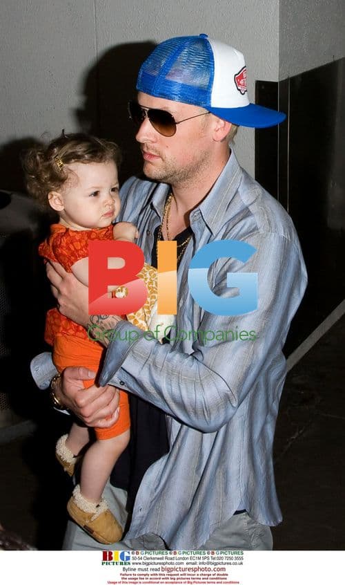 Joel Madden, Harlow, Nicole Richie at LAX