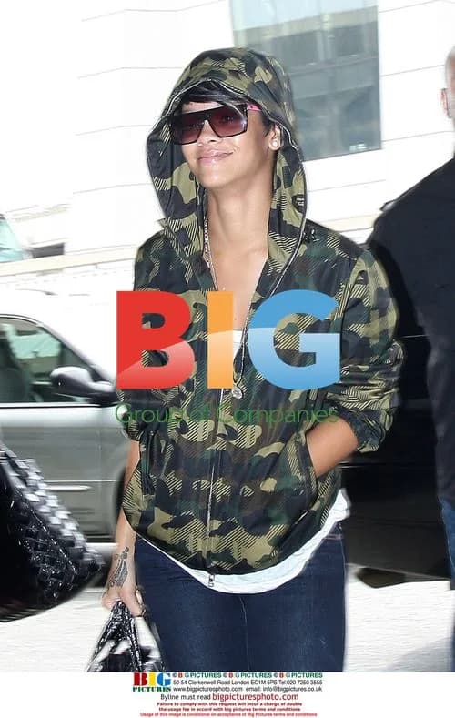 Rihanna Arrives at Newark Airport
