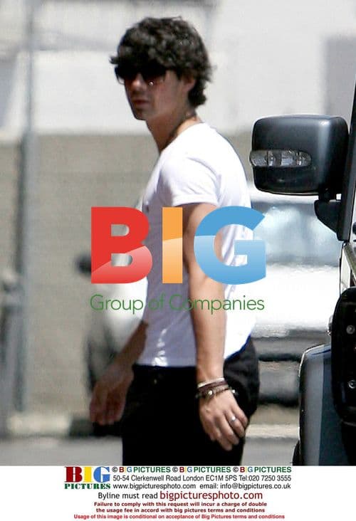 Joe Jonas arrives to LA studio