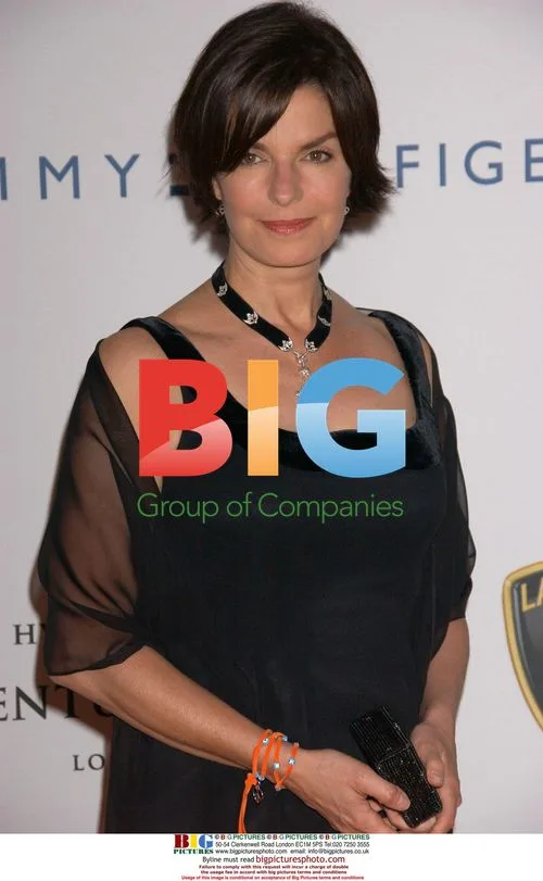 Actress SELA WARD at 16th Race To Erase MS Gala