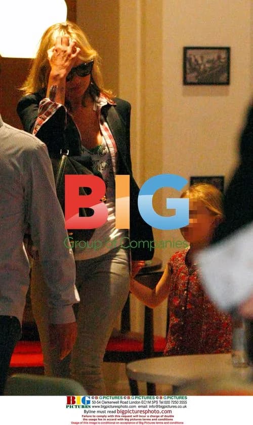 Kate Moss and Sadie Frost leave bowling alley
