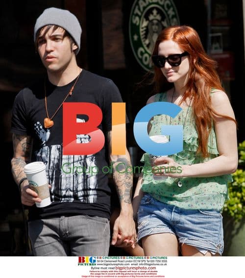 Ashlee Simpson & Pete Wentz Spotted in Bel Air