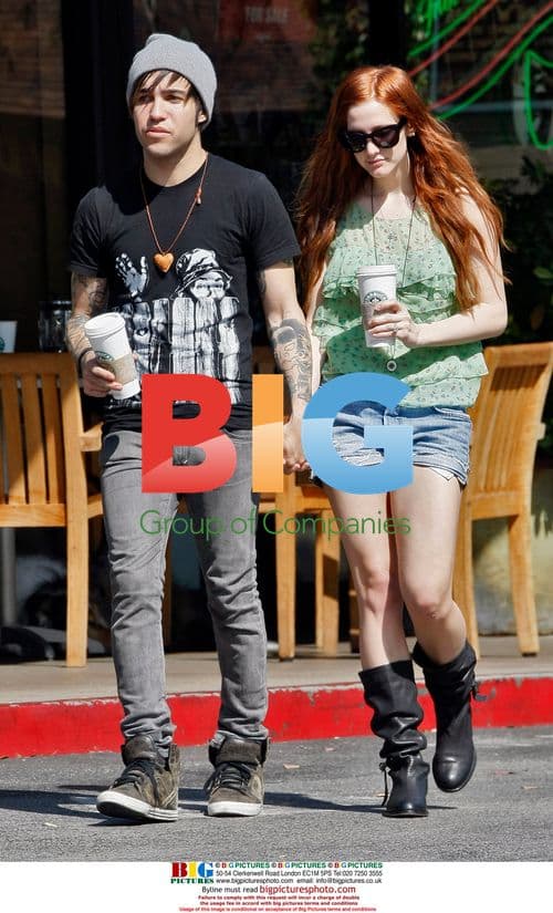 Ashlee Simpson and Pete Wentz on Mother's Day