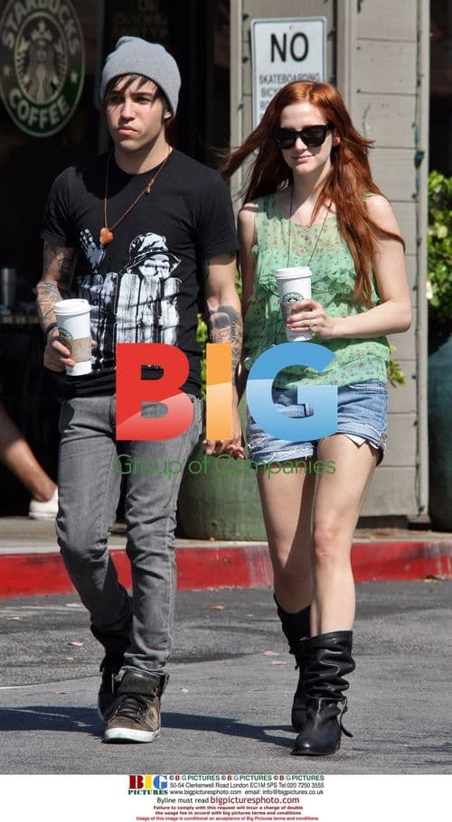 Ashlee Simpson and Pete Wentz on Mother's Day