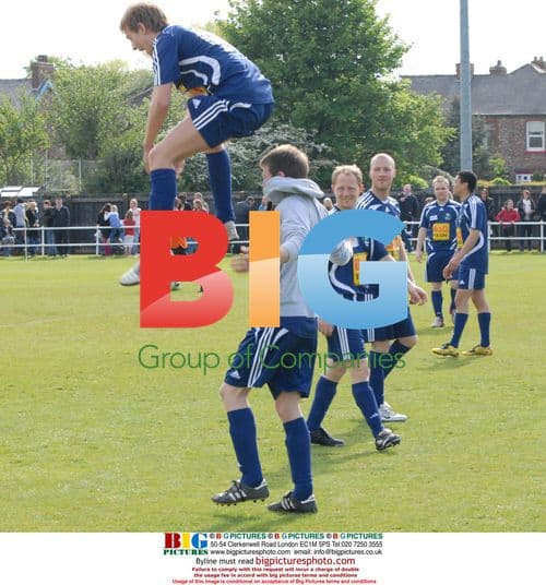 Emmerdale and Shameless Actors in Charity Match