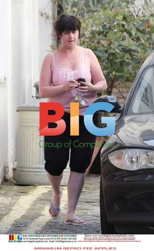 Natalie Cassidy in Disagreement with Traffic Warden