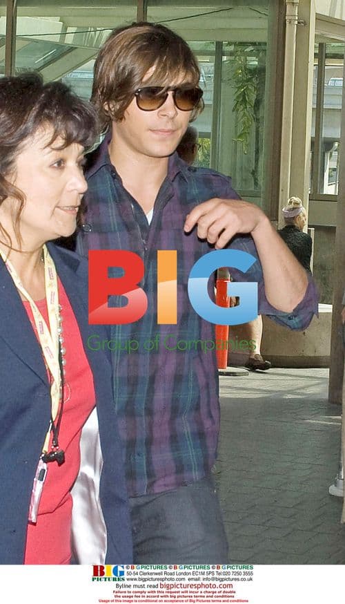 Zac Efron Departs from LAX