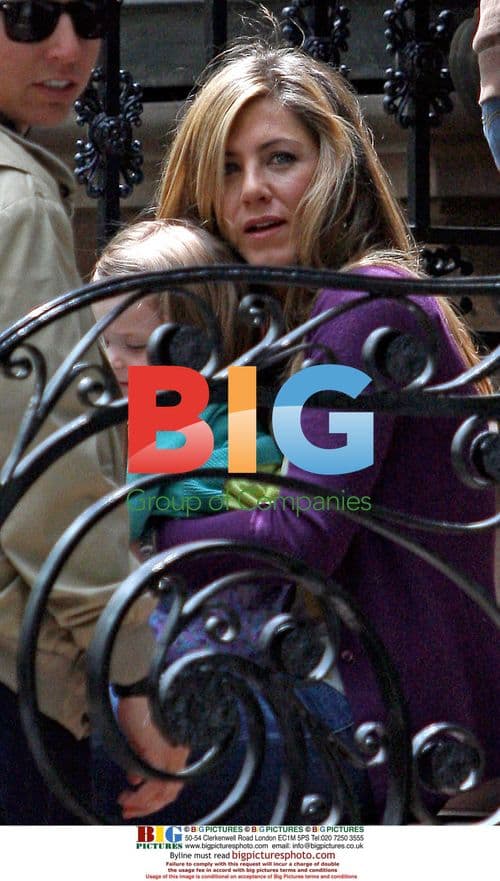 Jennifer Aniston on 'The Baster' set