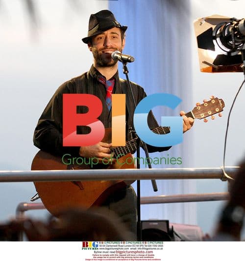 Singer Charlie Winston performs on TV show